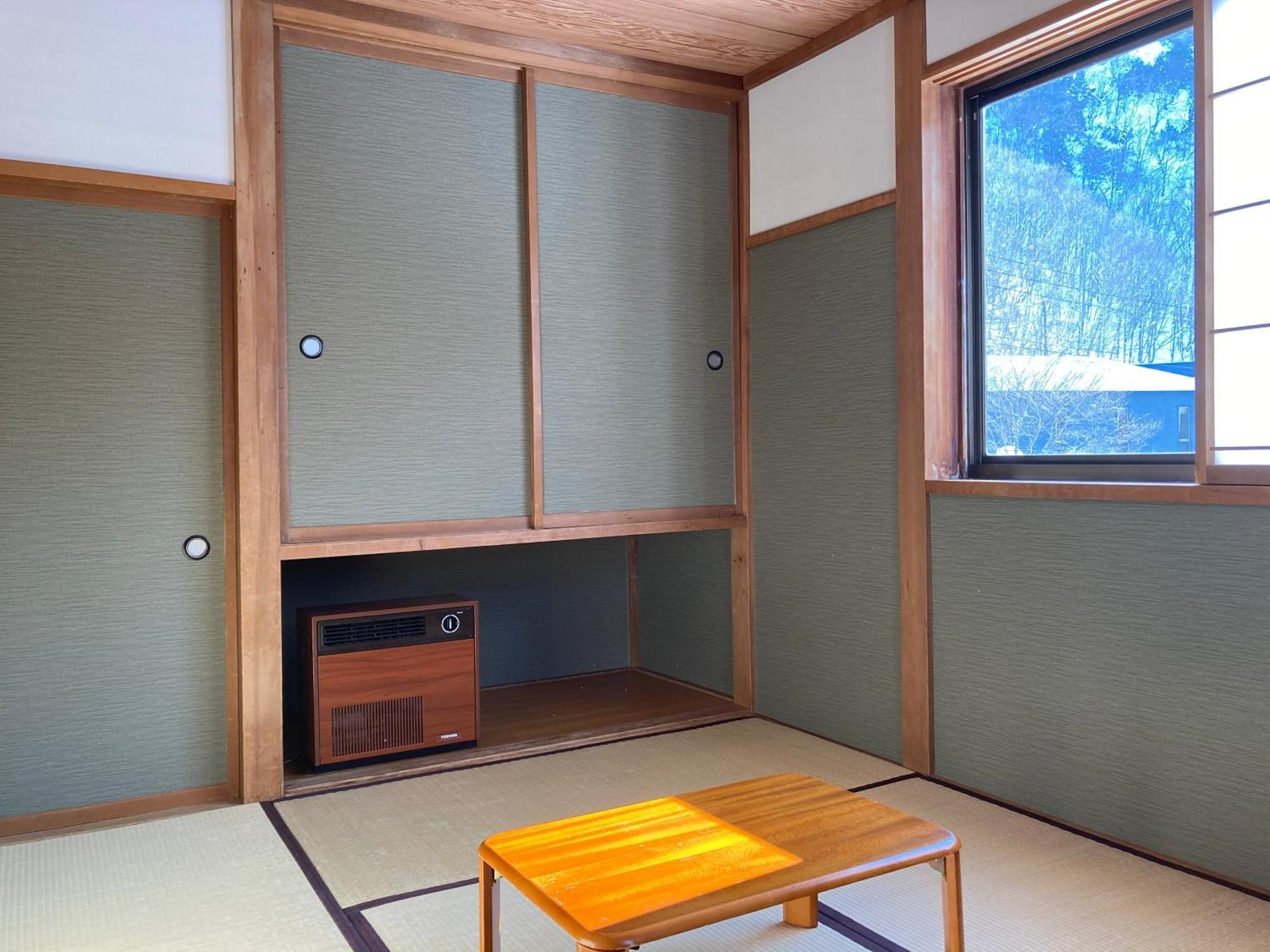 Murmeln Yuzawa  Bagian luar foto